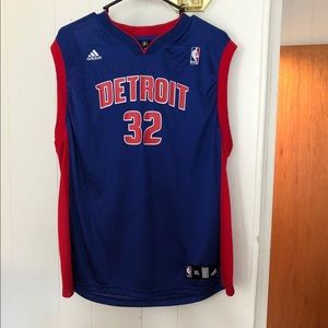 Detroit pistons jersey